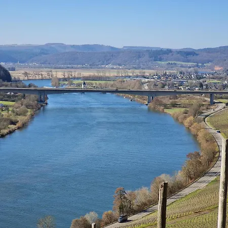 アパート Familie Jonas シュヴァイヒ