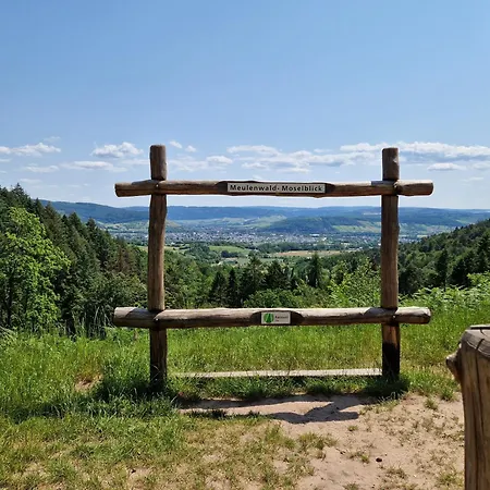 Familie Jonas Apartamento *