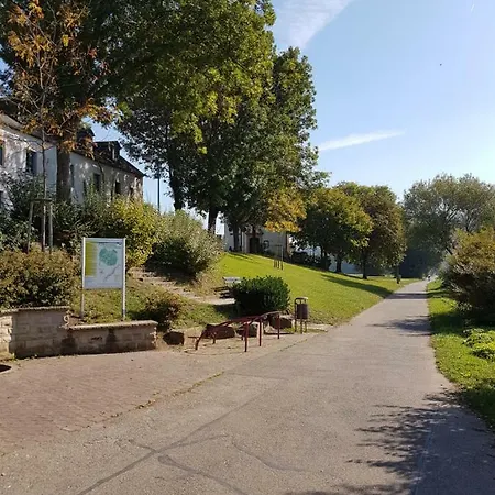 Familie Jonas アパート